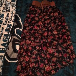 Really cute skirt perfect for summer/spring